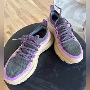Allbirds women trail running/hiking shoes